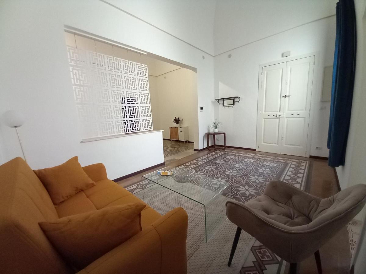Liberty Apartment ガラトーネ エクステリア 写真