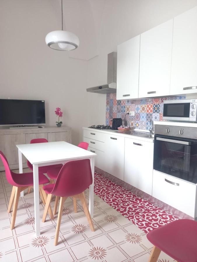 Liberty Apartment ガラトーネ エクステリア 写真